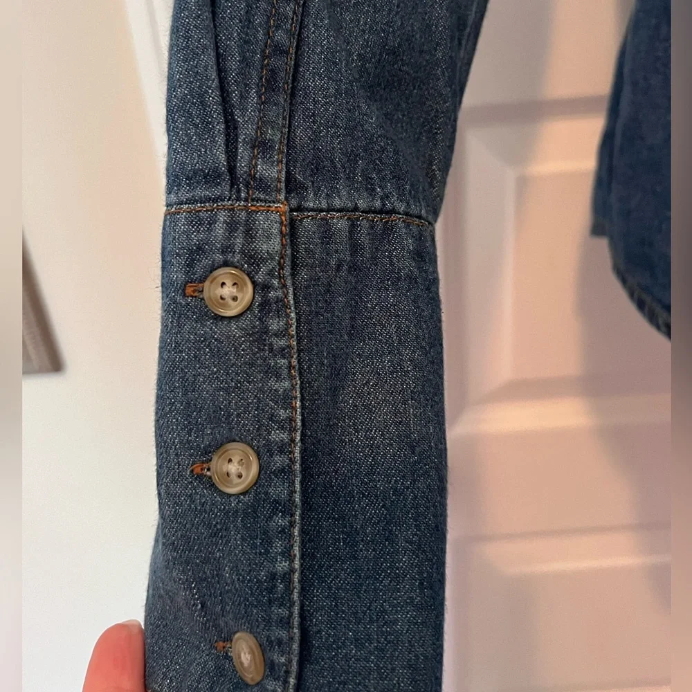 Women’s Levi Red Tab Western Shirt, Size Small - Picture 6 of 7